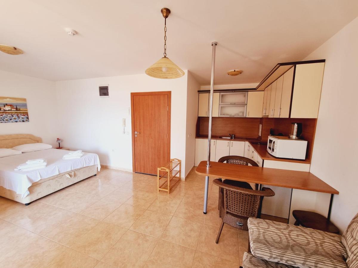 Etara 4 Apart Complex Sveti Vlas Ngoại thất bức ảnh